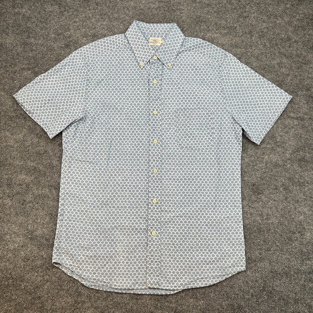 Faherty Button Shirt Mens Medium Fish Scale Short Batik Scallop Summer Casual